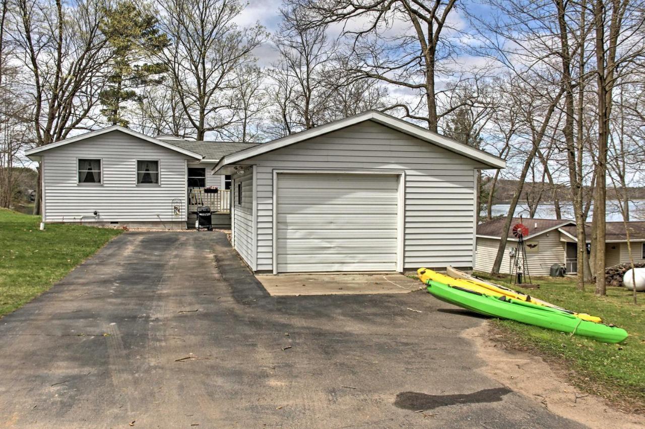 Cozy Balsam Lake Home Deck, Private Dock And Kayaks Exterior foto